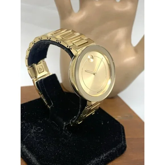 Movado Women's Watch 3600498 Bold Gold Dial Swiss Quartz Steel Band 34mm